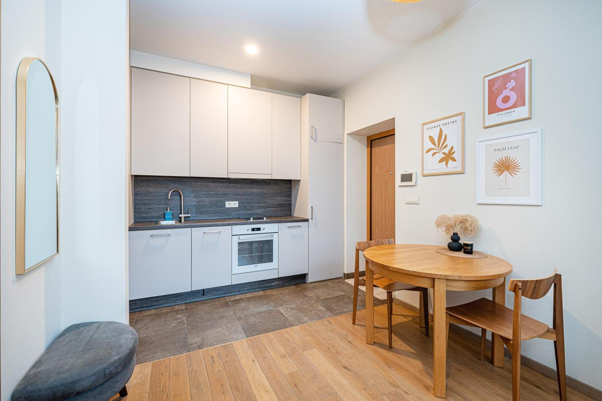 Butukas Dviems Apartment Vilnius Exterior photo